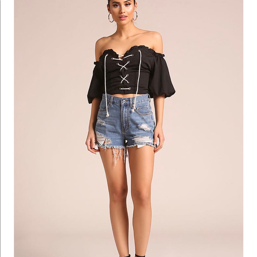 Black crop top NWOT - Picture 3 of 4